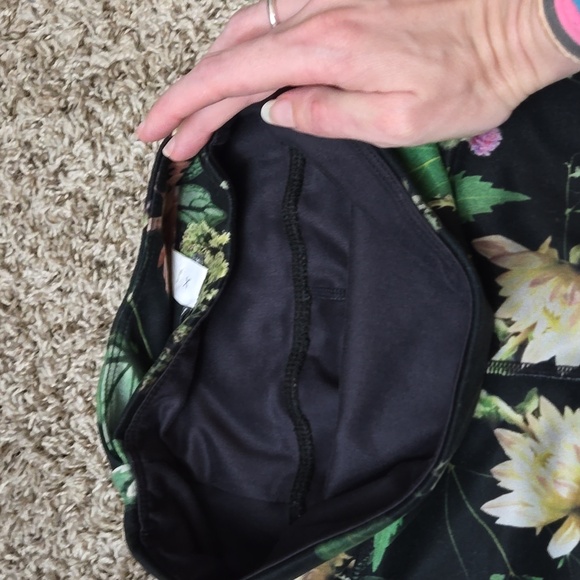 Oiselle Bird Hug Reversible Leggings Size 2 - Picture 4 of 7